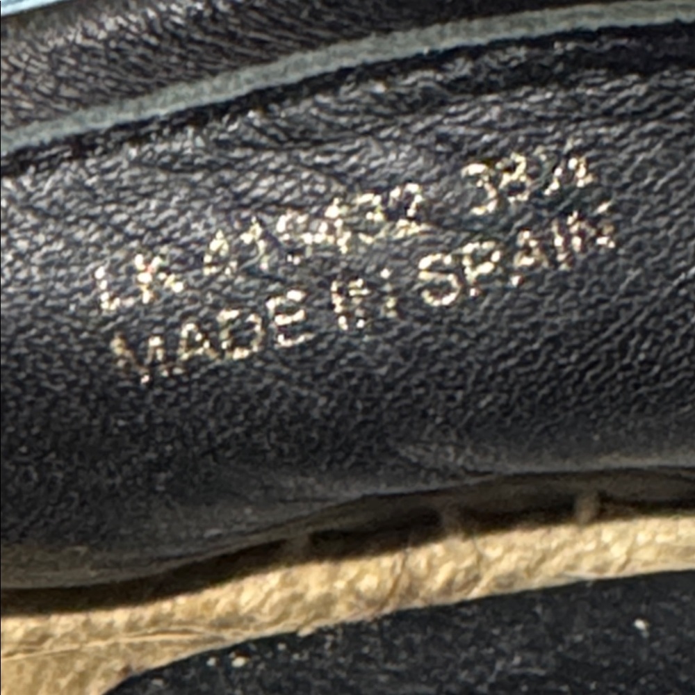 Saint Laurent Black and Silver Stars Detail Size 38.5/8.5 - Picture 5 of 6